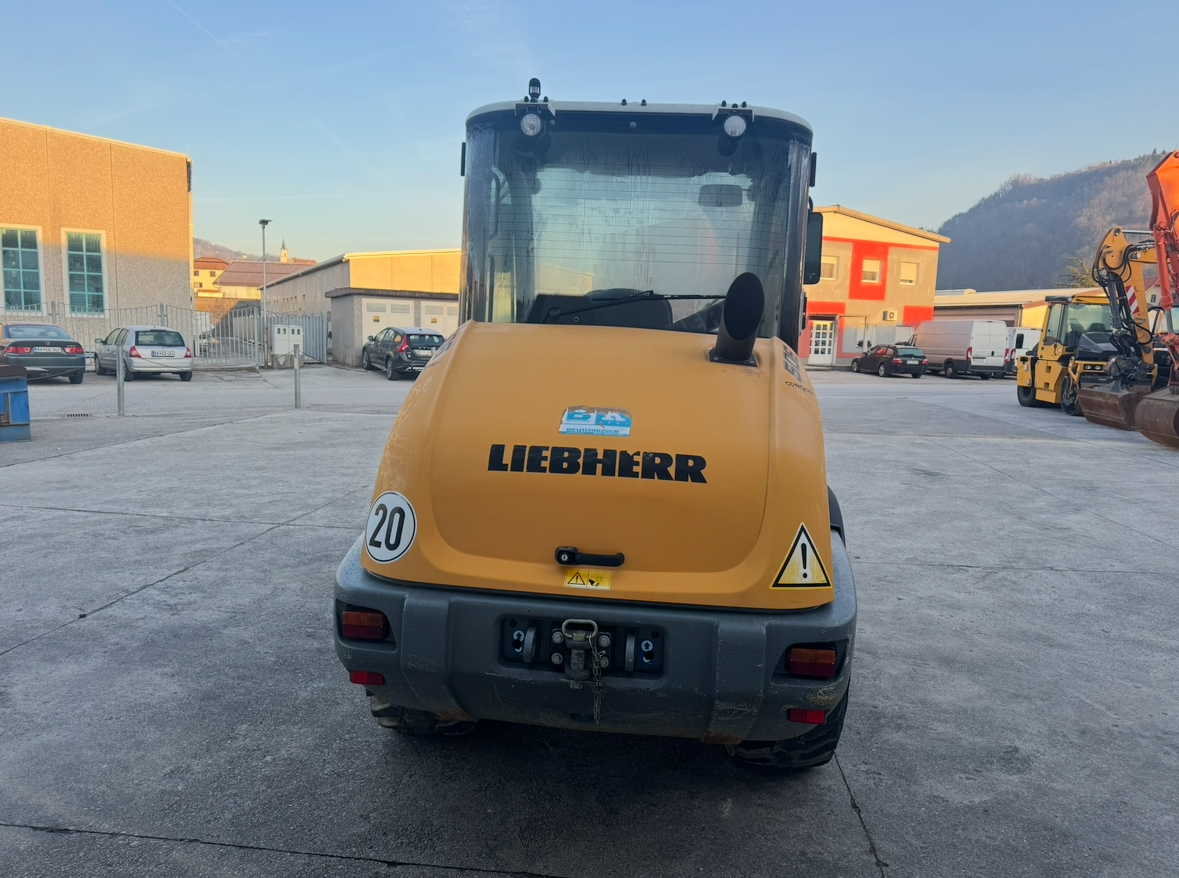 Liebherr 506