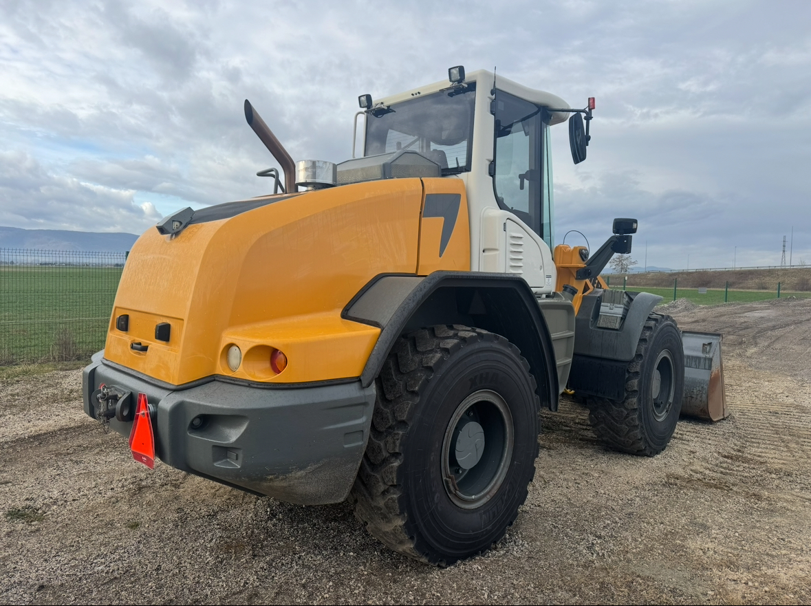 Liebherr L538