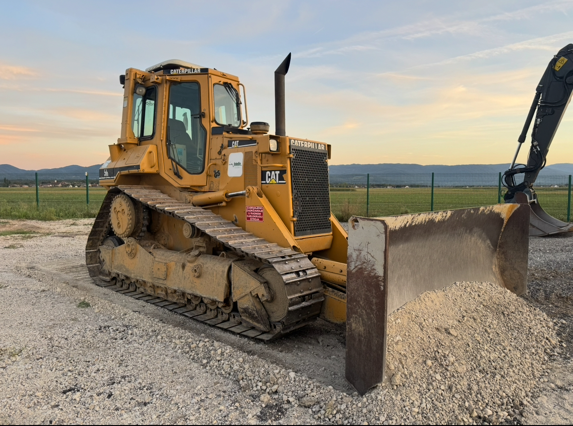 Caterpillar D5H