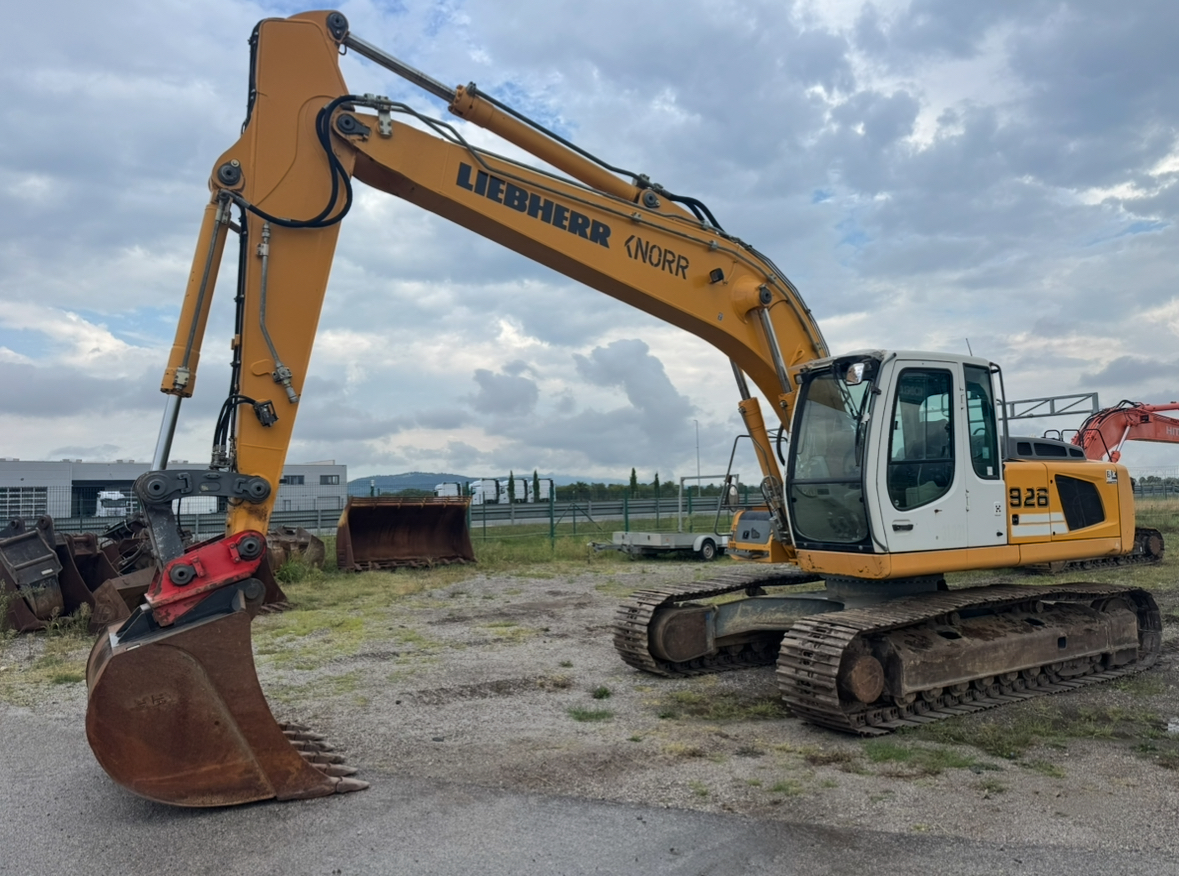 Liebherr R926 Litronic