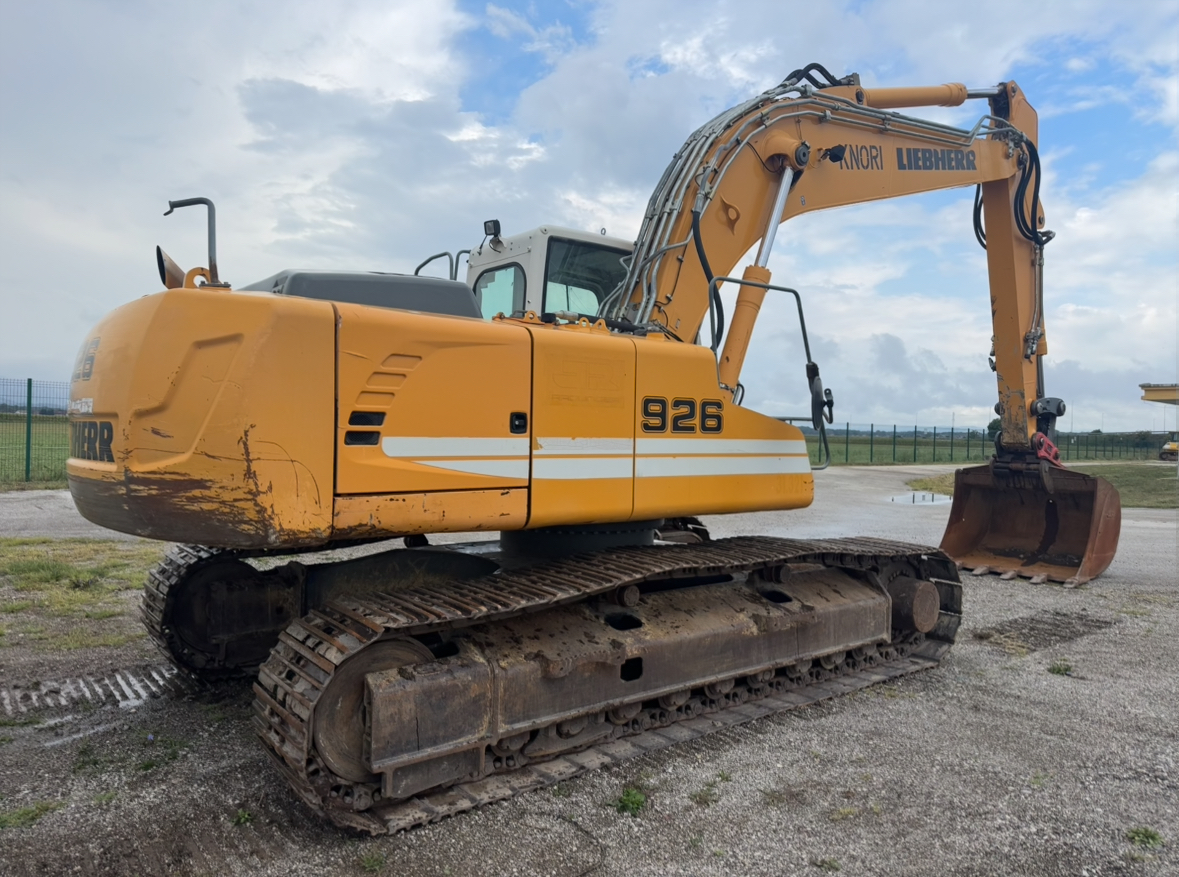Liebherr R926 Litronic