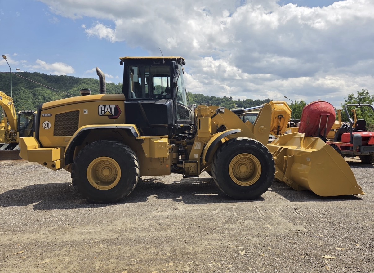 Caterpillar 938M
