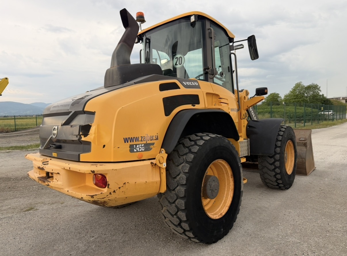 Volvo L45G