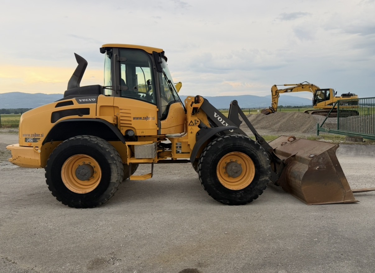 Volvo L45G