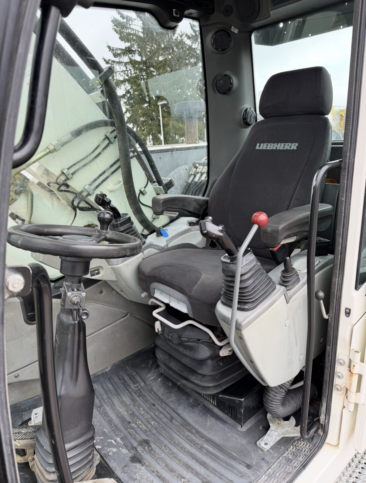 Liebherr A918 Compact 3X Zlica