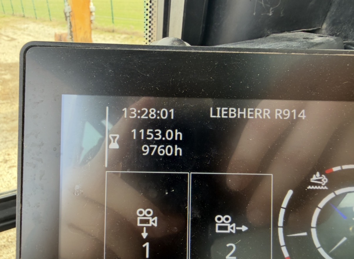 Liebherr R914 Compact