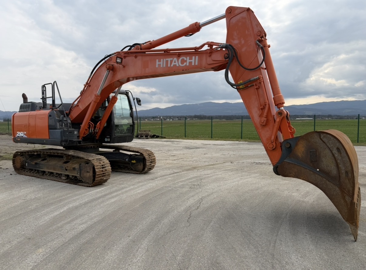 Hitachi ZX210 LCN-6